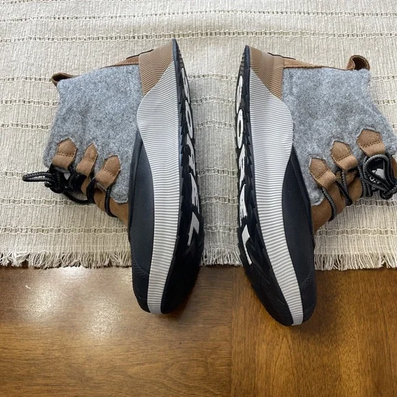 Sorrel Out N About 3 Classic Waterproof Women's Boot Size 9.5 - Picture 5 of 11